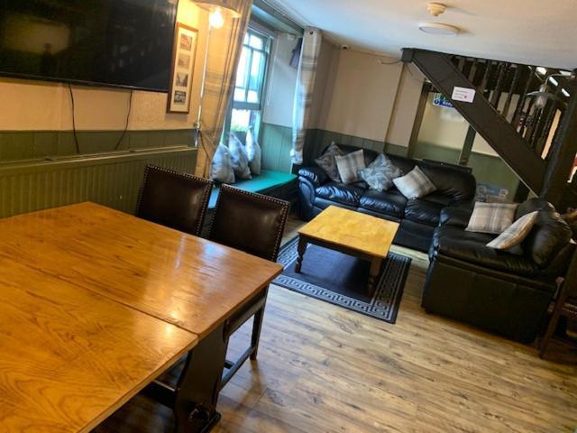 The Crown In Bed and Breakfast Fordingbridge Exteriör bild